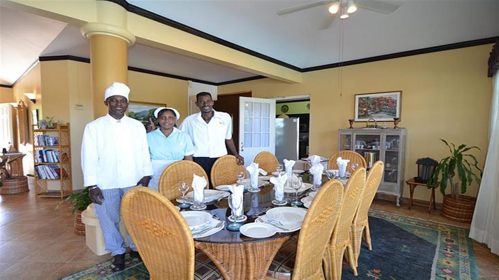 Spicy Hill Villa ปอร์ตอันโตนิโอ ภายนอก รูปภาพ